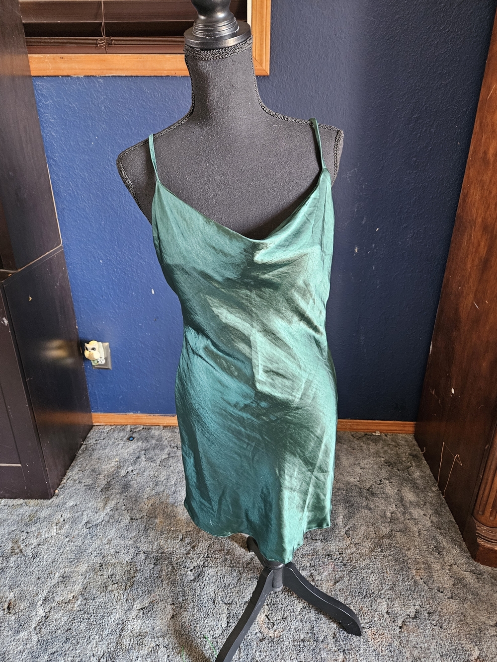 Nasty Gal Emerald Green Satin Slip Dress womens size 6